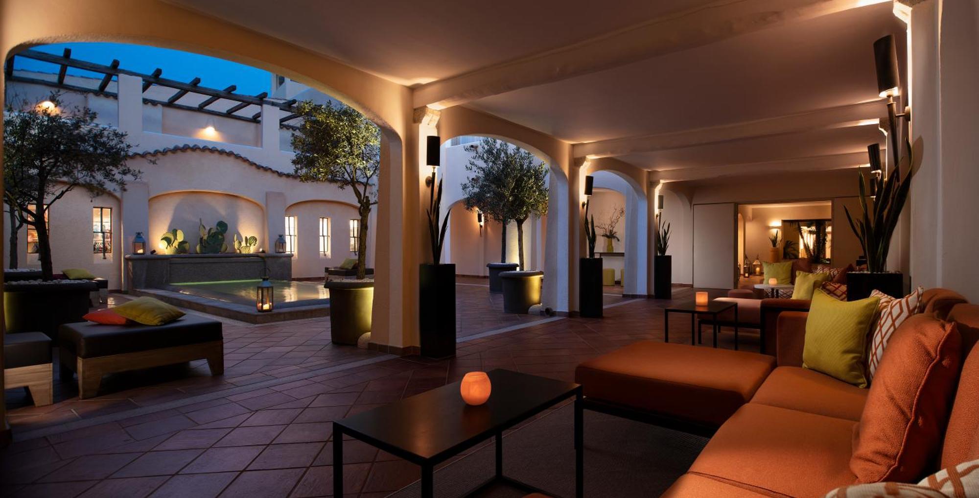 Cph | Pevero Hotel Porto Cervo Exterior photo