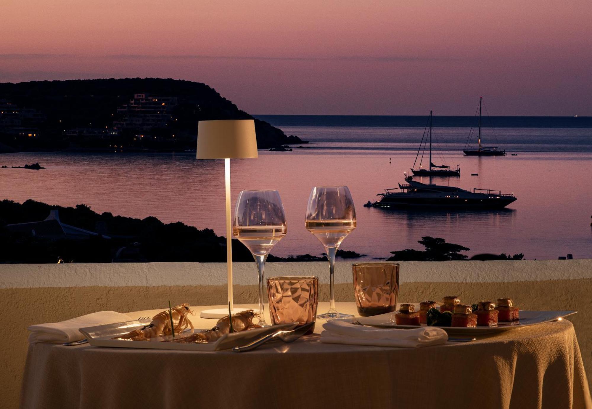 Cph | Pevero Hotel Porto Cervo Exterior photo